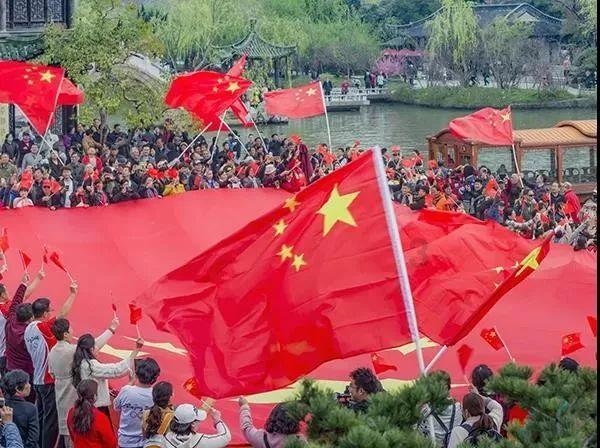 逃离小人国森林