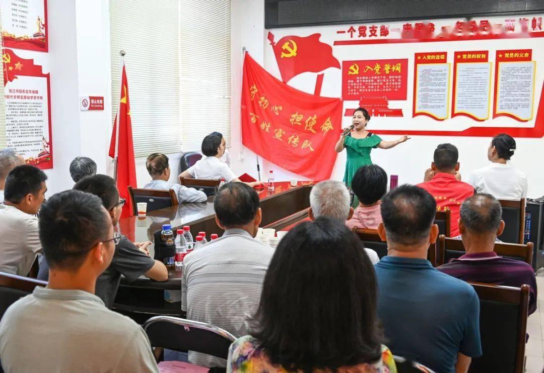 豪爵喜运后轮圈和其他车一样吗？