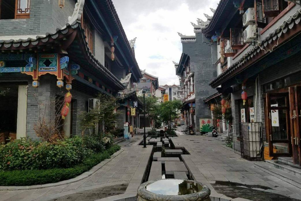 所谓的“真理”会因为立场的不同而不确定吗？人类一切的思想与主张，是否都是基于其所处的立场/位置？游戏画面