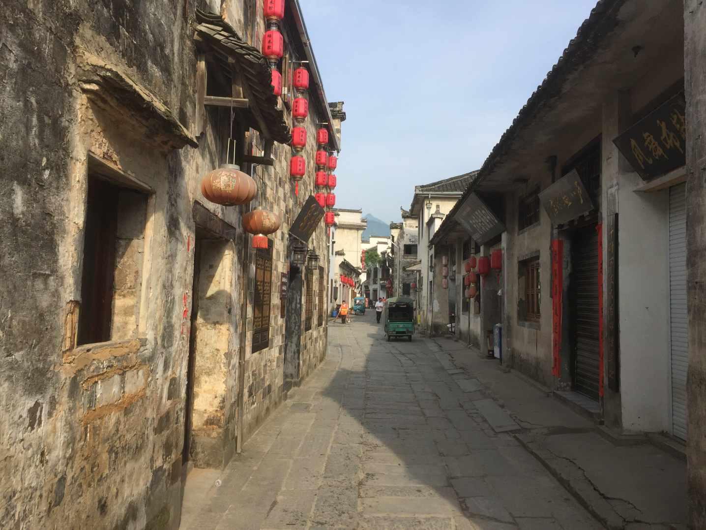 华为小艺助手暗藏龙年小彩蛋 一句话会有神龙出现